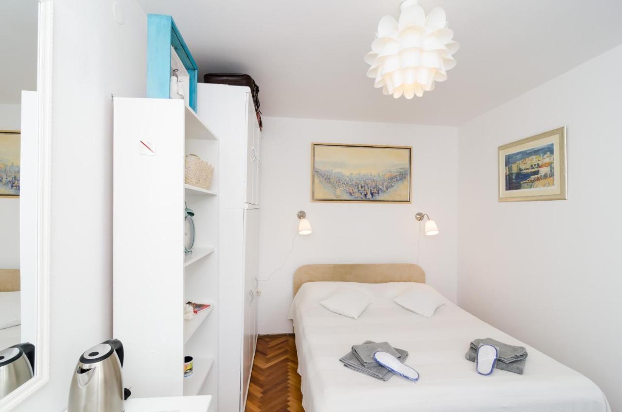White Wave Guest House Дубровник Экстерьер фото